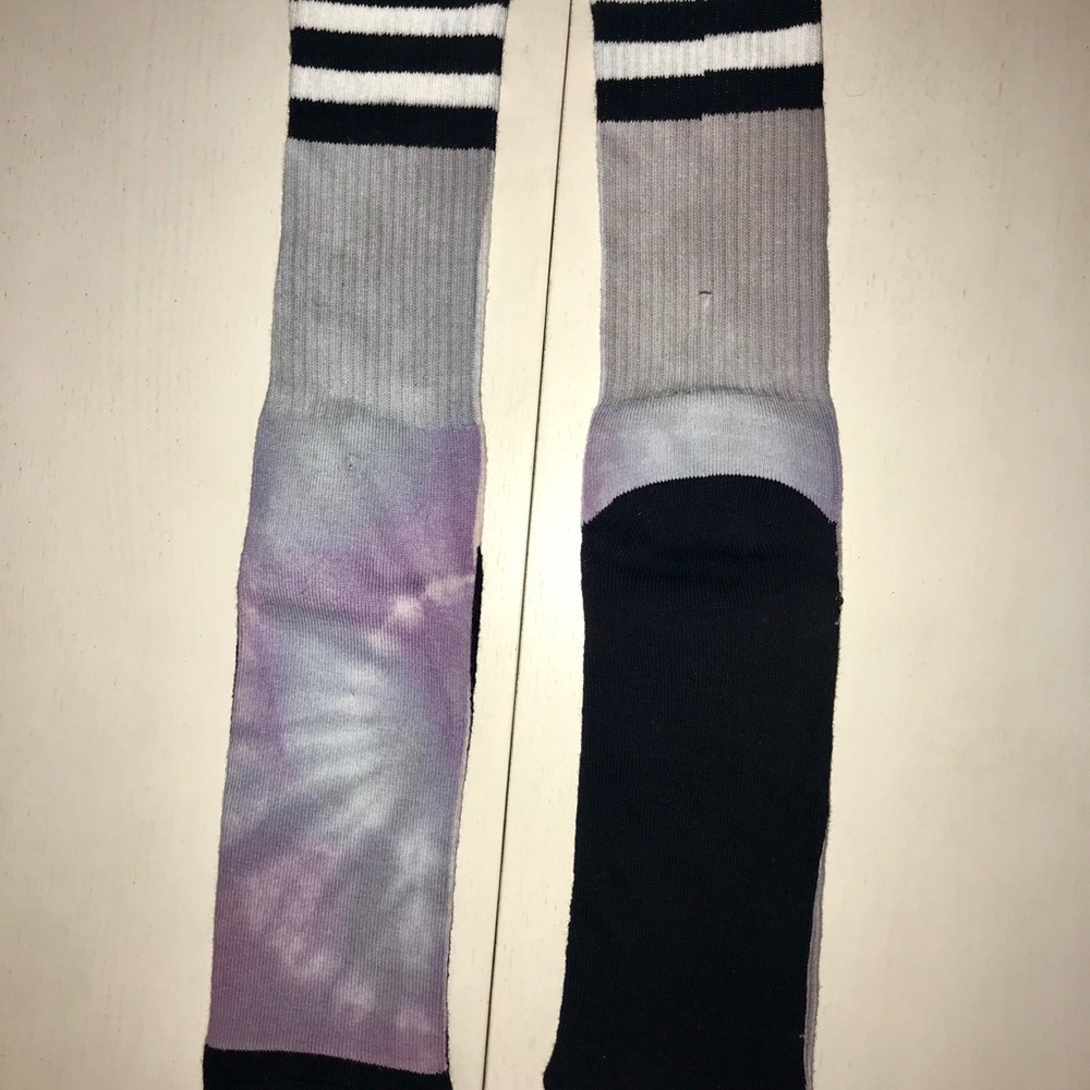 BRAND NEW!!** Men’s size 8-12